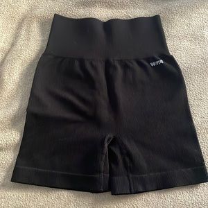 White fox Boutique seamless shorts size small